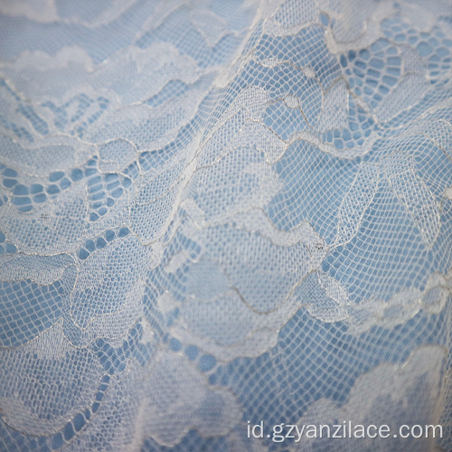 Lace Chantilly Lace yang lembut